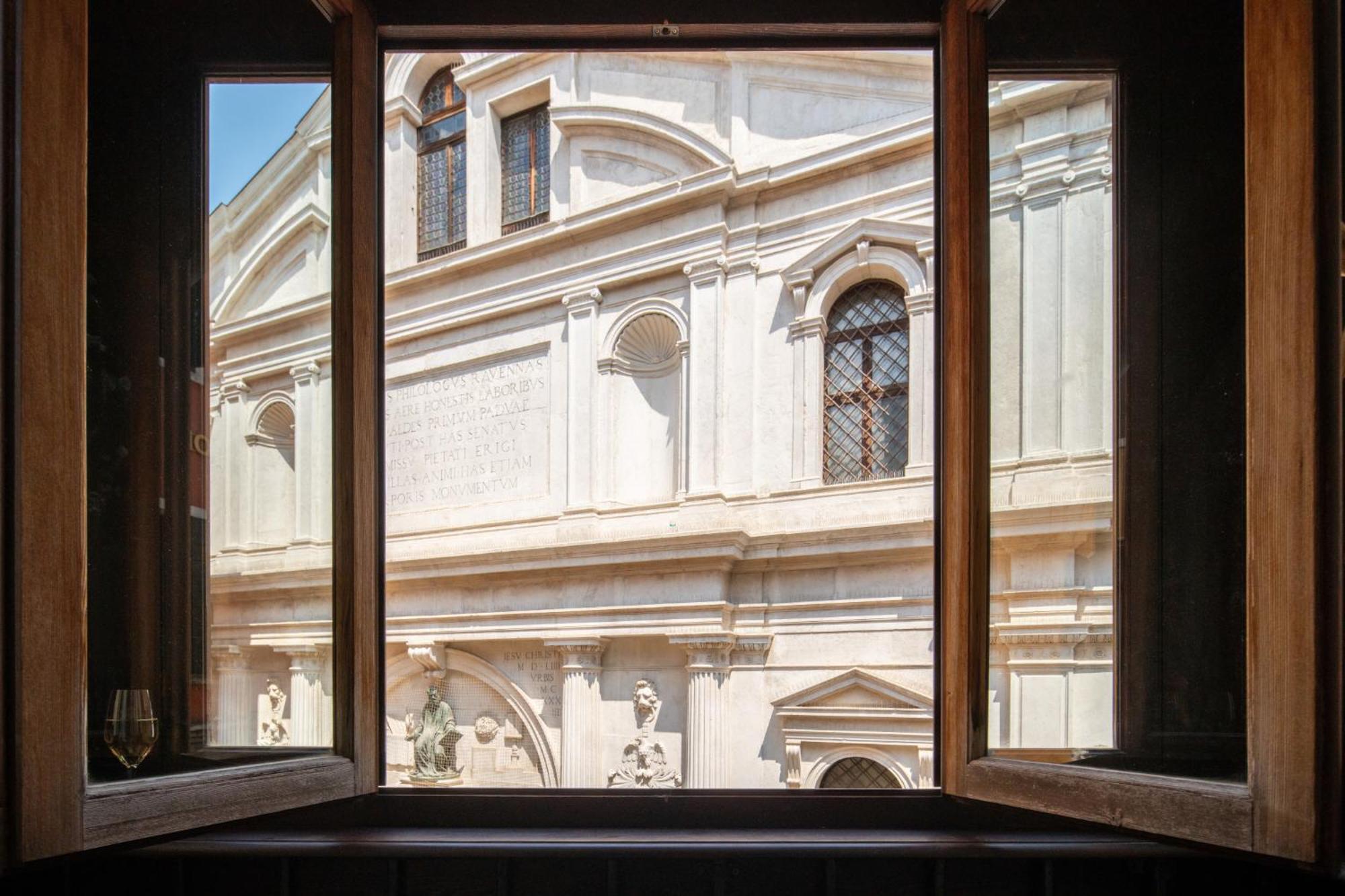 Ve.n.i.ce. Cera Ai Leoncini Venedig